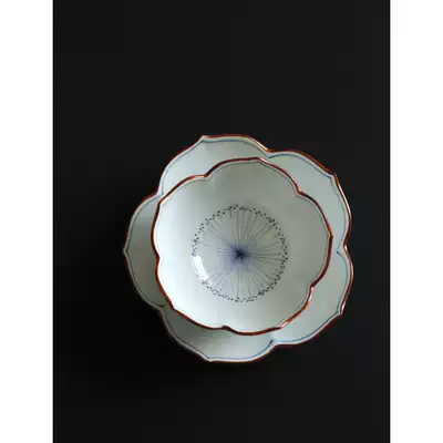 Japanese original imported Aida Saki Pozu hand-painted blue and white retro cherry blossom-shaped small plate small Bowl Japanese tableware