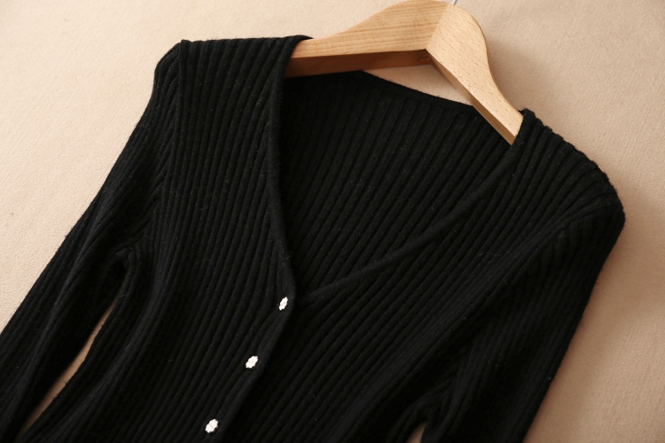 Áo len cashmere dệt kim màu tối cho phụ nữ cùng áo len mỏng V-cổ chạm đáy áo cardigan dài tay - Áo len cổ chữ V áo len nữ form rộng