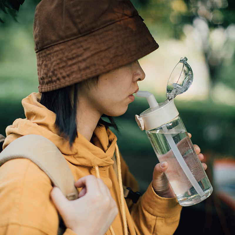 Minimalist Sports Outdoor Kettle High Face Value Straws Water Glass Summer Adult Large Capacity Accompanying Cup Male Student Trends