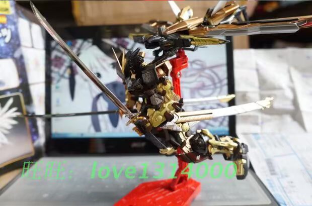 Taipan model 1: 100 MG vàng thay đổi dị giáo đỏ mô hình lắp ráp dị giáo OEM giao hàng mã đặc biệt - Gundam / Mech Model / Robot / Transformers mo hinh gundam