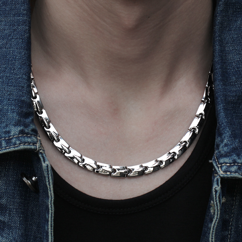 Fashionable and Domineering Pure Titanium Steel Germanium Stone Necklace for Men to Aid Sleep, Non-Fading, Stylish and Versatile Jewelry