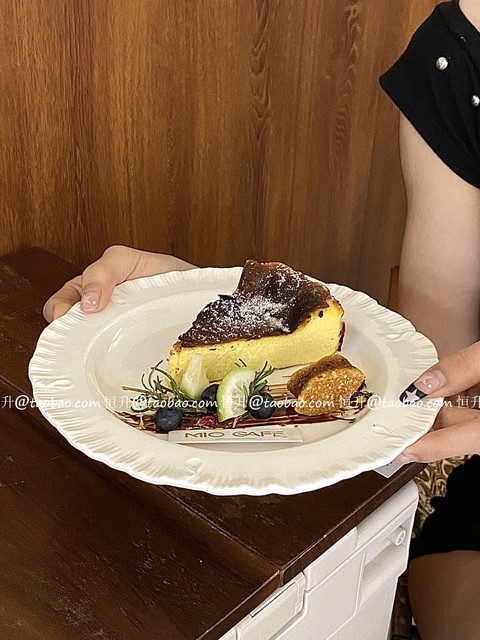 Korean ins Cream-Colored Ceramic Tableware Cake Dessert Plate Household High-Value Dinner Plate Fruit Salad Plate Salad Bowl