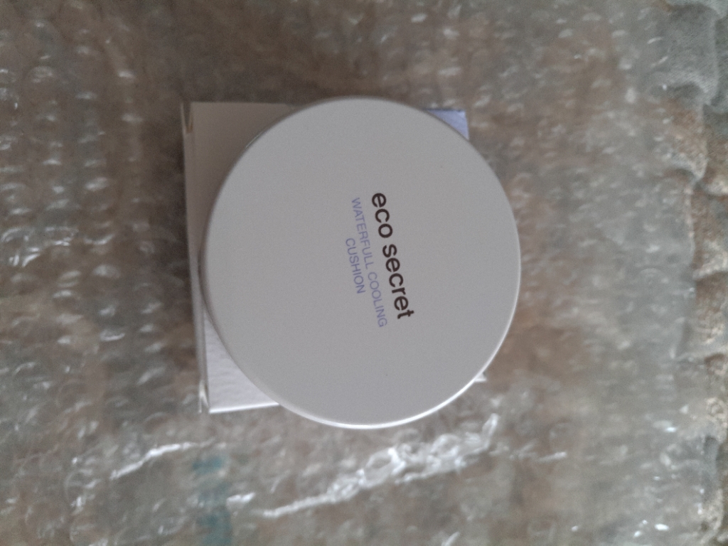 森颜树语莹润水感气垫BB粉饼好不好用，是什么牌子,第4张