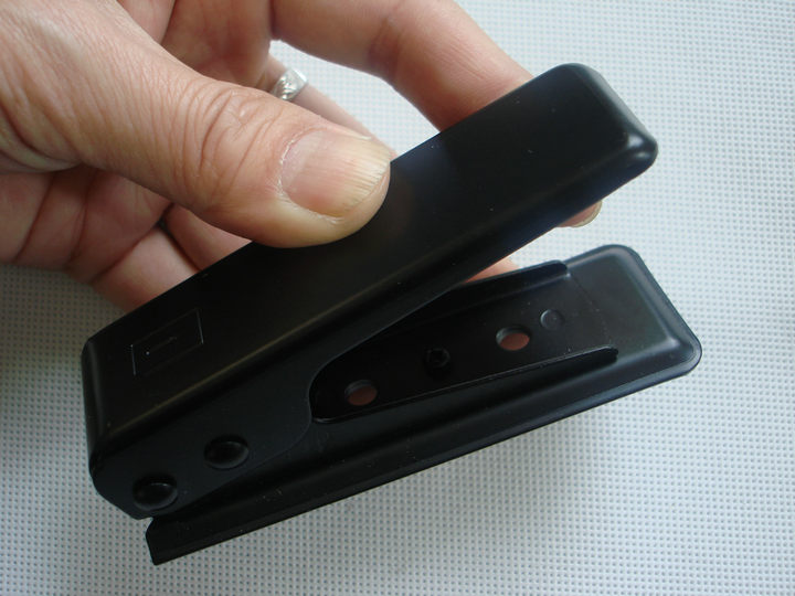 Pince pour cartes SIM - Ref 306228 Image 6