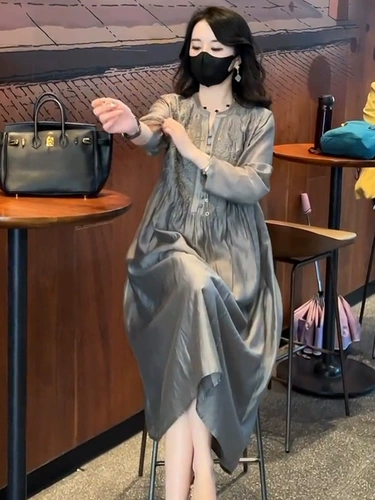 Изысканное летнее платье, юбка, изысканный стиль, с вышивкой, свободный крой