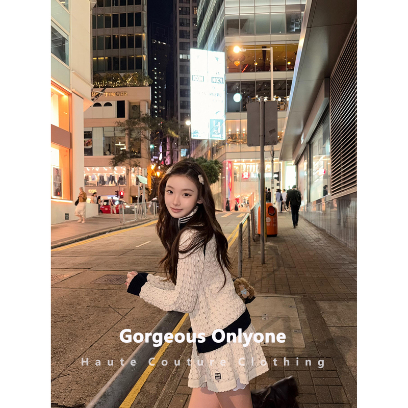 Gorgeous Onlyone, Buy It Without Thinking Twice! Spring Vacation Style Hollow-Out Zipper Knit Cardigan and Short Skirt Set for Women