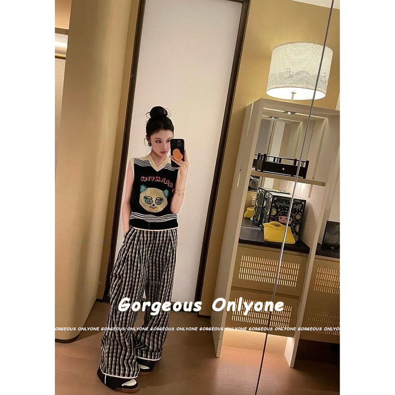 Gorgeous Onlyone Top-Tier Version 25Ss New Knit Vest Women's Sleeveless Sweater with Kitten Embroidery