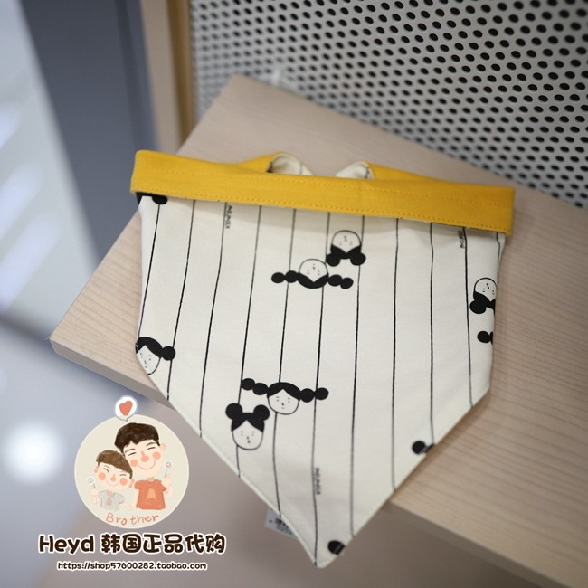 Direct mail moimoln Korea small cloud counter 2019 new two-sided triangle towel small bib 2J33