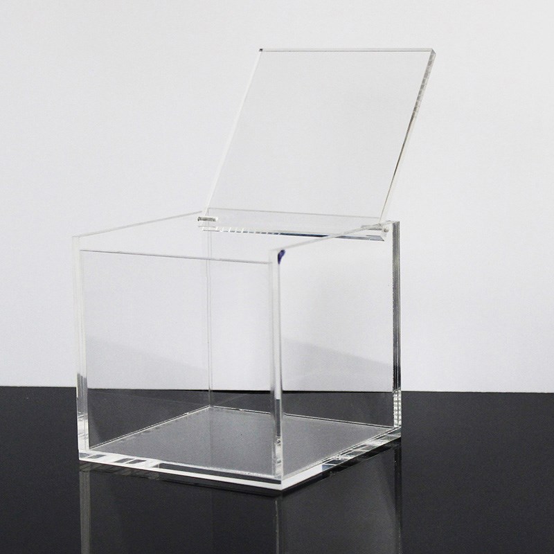 Flip cover transparent acrylic storage box plastic square office desktop with cover small mask storage box new product