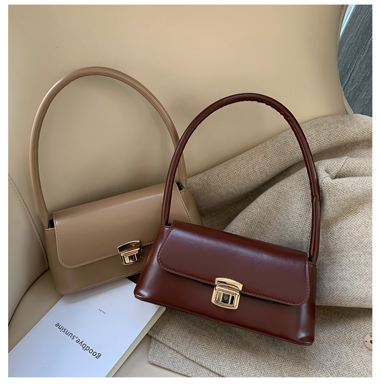 Women's Medium Pu Leather Solid Color Vintage Style Classic Style Lock Clasp Handbag display picture 3