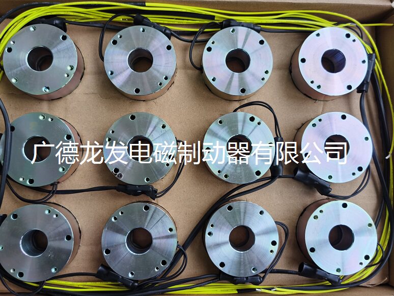 Тормоза cdc-z62 s110 加工中心刀库换刀臂的煞车微型电机煞车w50 w30  9w