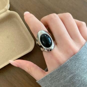 S925 silver high-end black ring women's geometric oval exquisite light luxury elegant open ring personality internet celebrity food