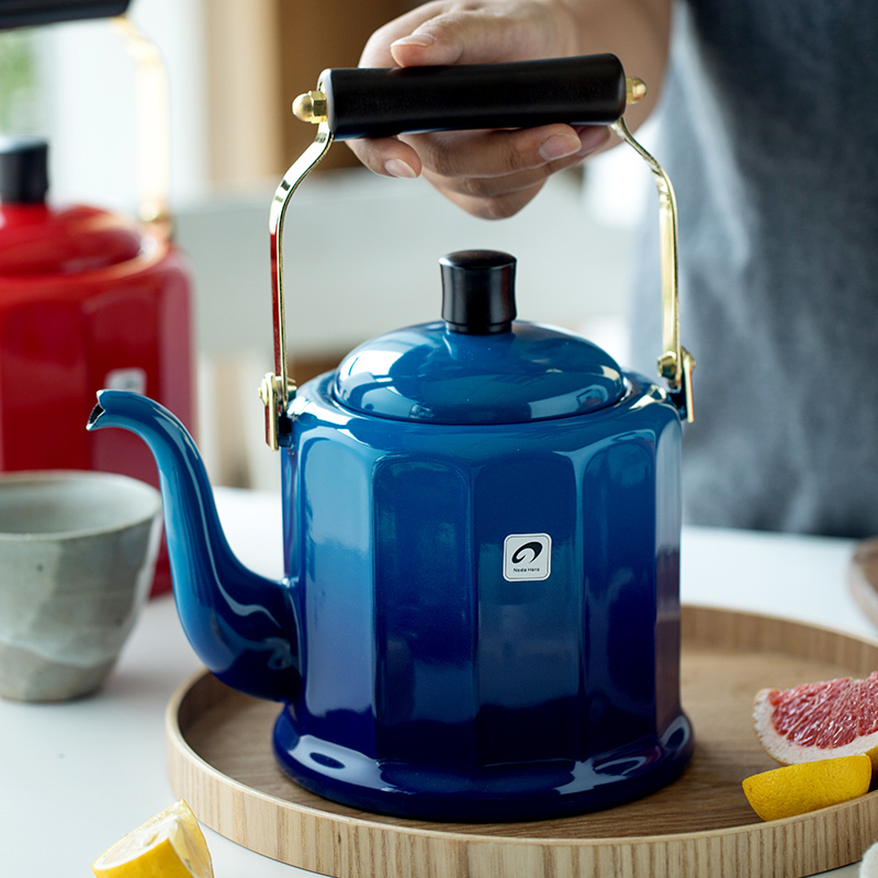 Japanese Original Imported Nodahoro Enamel Kettle, Enamel Pot, Teapot, Household Hand-Brewed Coffee Pot, 2L Japanese Original Imported Nodahoro Enamel Kettle, Enamel Pot, Teapot, Household Hand-Brewed Coffee Pot, 2L
