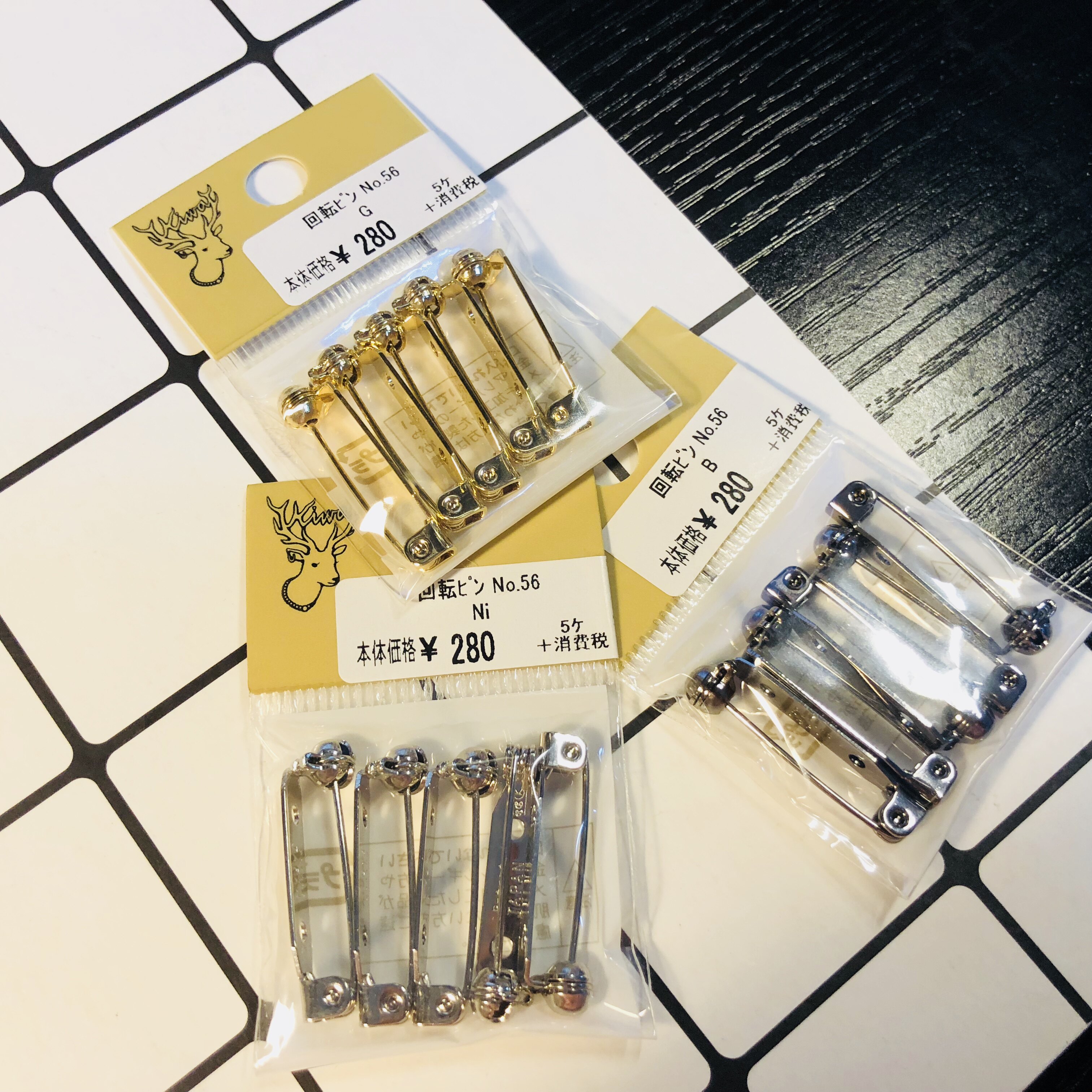 Shunfeng spot Japanese expensive and kiwa metal rotary safety pin brooch diy accessories NO 56