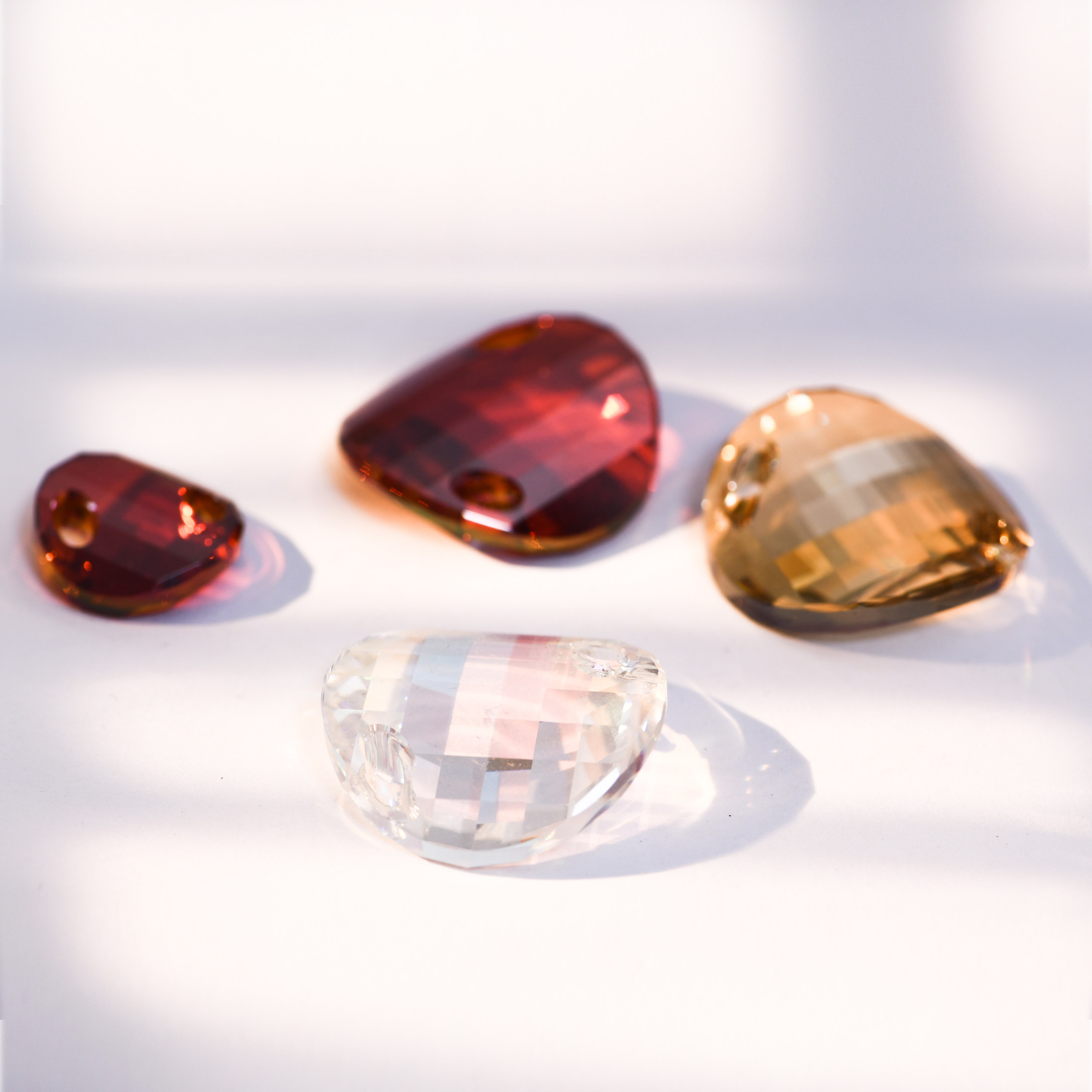 Shun Feng Spot Import Sch Austria Crystal 3221 Triangle Round Drill Surface 28mm Strings Beads Diy Accessories