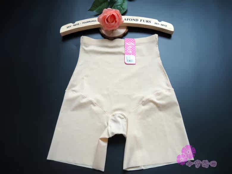 body amincissant sexy en nylon - Ref 673343 Image 7