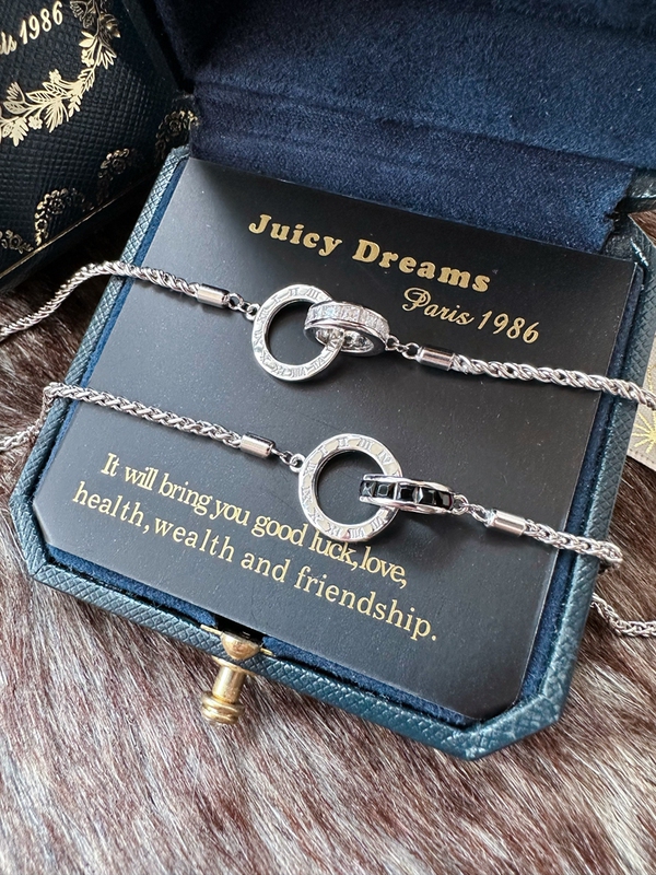 French Juicy Dreams Time Changes but Never Apart Time Lovers Pure Silver Interlocking Couple Bracelet