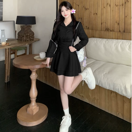 Повседневное платье большого размера. Нежное ветровое платье для женщин. Новая осенняя темпераментная маленькая черная юбка 2025 года для полных девушек, прикрывающая живот и утягивающую юбку.