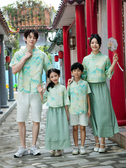 Chinese-Style Family Matching Outfits 2025 Summer New Collection, New Chinese-Style Hanfu for a Family of Three, Landscape Painting Mother-Daughter Dress, Father-Son Set