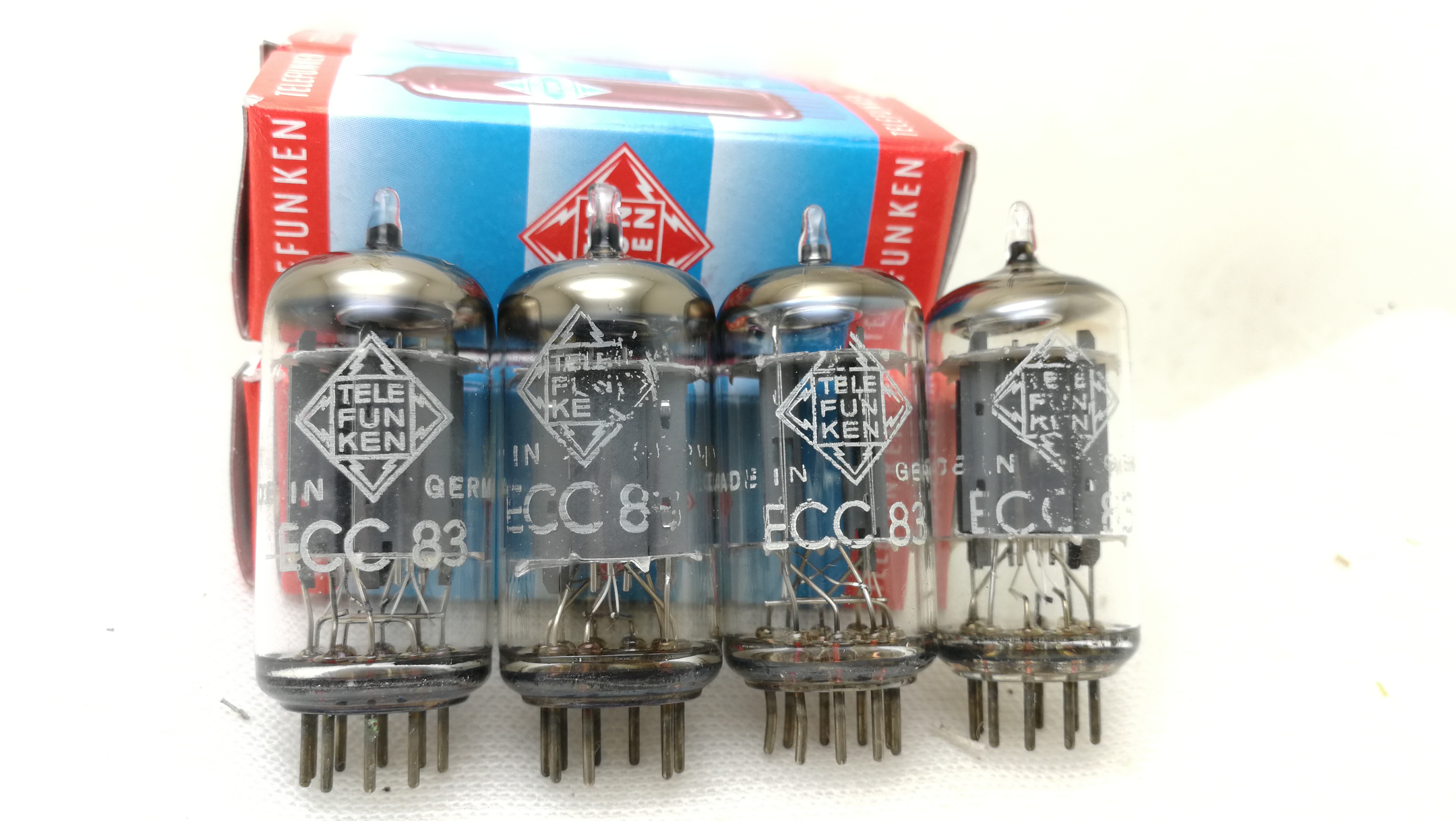 12AX7/ECC83 真空管 8本セット 12AX7A-C/ECC83 TAD ノーマル 真空管PX10 - ヴィンテージサウンド