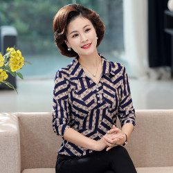 Middle-aged and elderly women's spring and autumn new mom's fit-fitting long-sleeved lapel T-shirt short bottoming shirt western style shirt