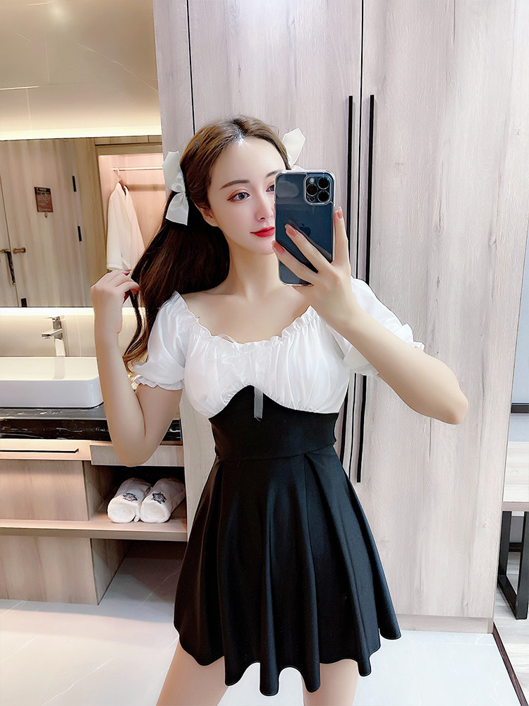 2021 new sweet and conservative teenage girl covered with slim spa with swimsuit woman temperament to receive short sleeves with chest cushion