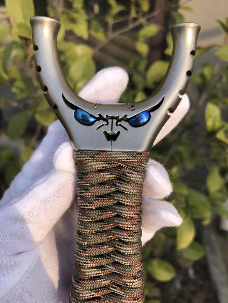Titanium alloy tc21 small monster slingshot anti-curl precision flat leather slingshot with ghost Phantom wire Devil Fly Tiger Bow-Taobao