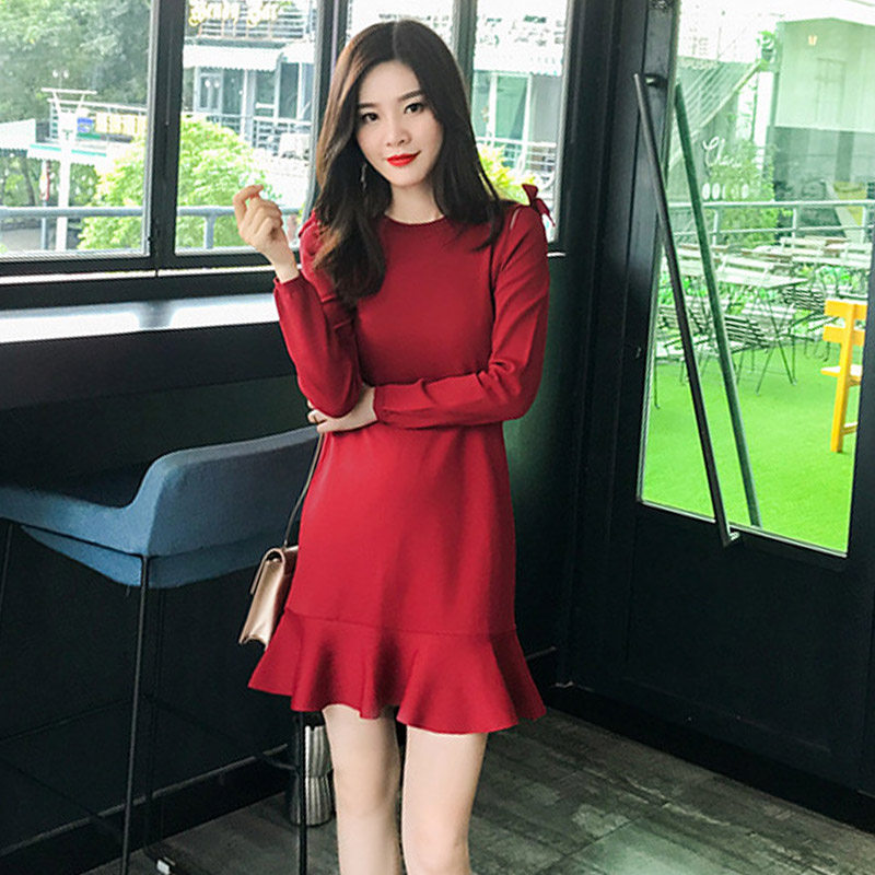 Knitted Ocean Dress Lady Autumn Winter New Style Herben Wind Sweet small black dress Hollow Long Sleeve Lotus Leaf Side Fish Tail Skirt