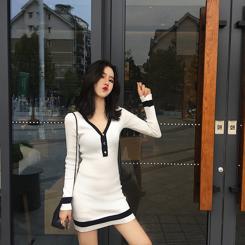 Knit Foreign Dress Shorts Women's Autumn Winter New Little Sub-Foreign Pie Hit long sleeves Slim Winter Hit Underdress