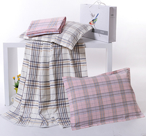 The golden name is a poetic cotton towel is a new double-layer Plaid gauze breathable sweat-absorbing soft couple