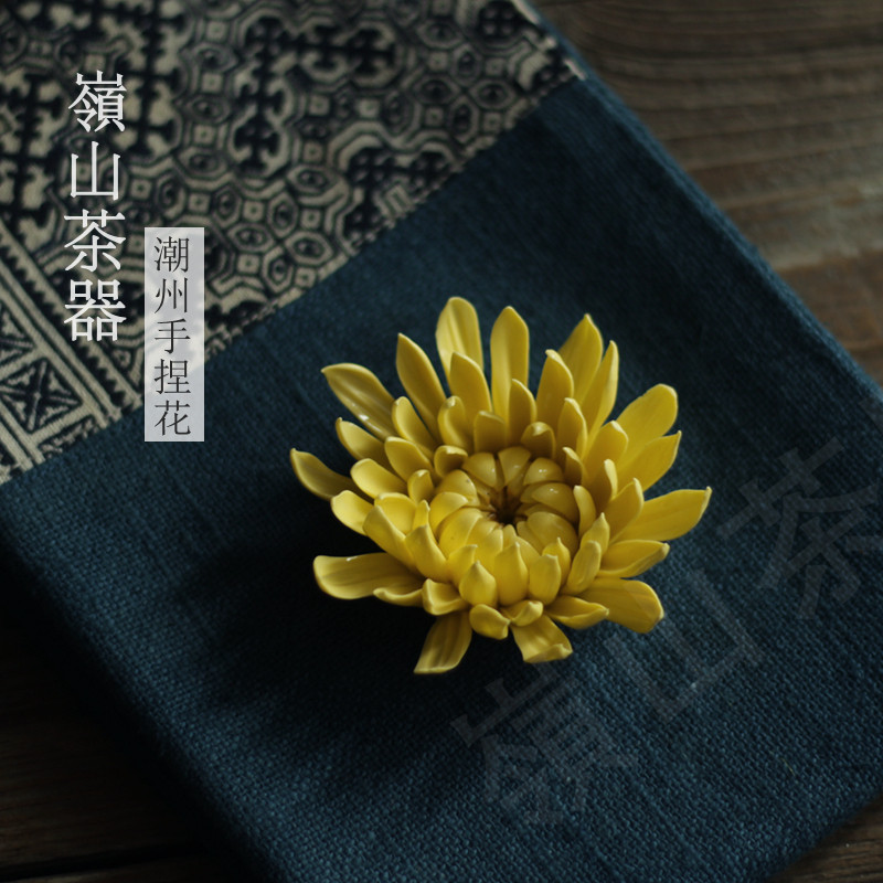 Crafts and Crafts Ceramics Chaozhou Handpinched Piece of Tea Petty Piece Equipment