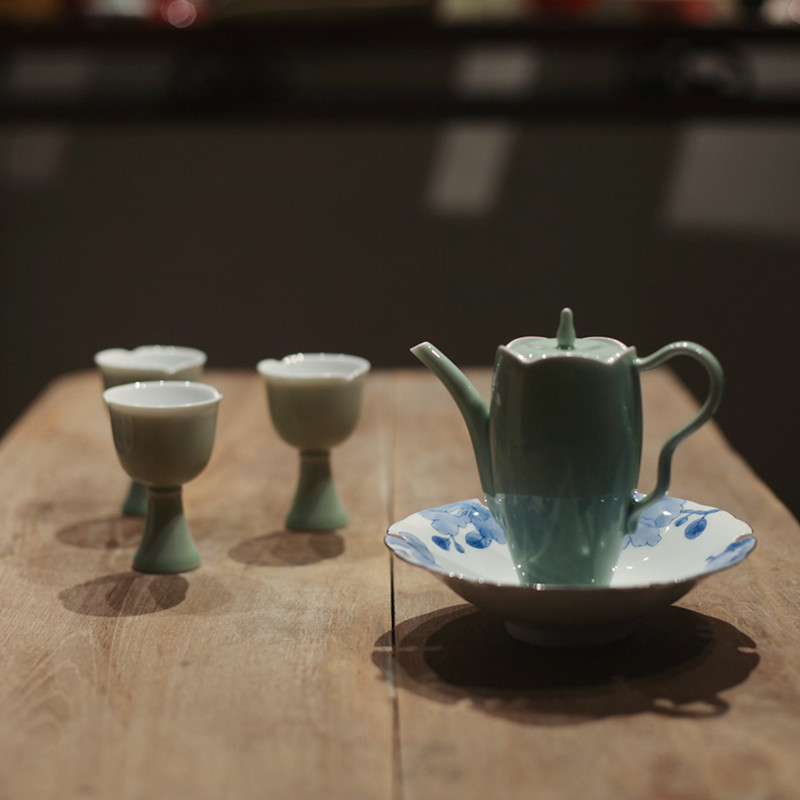 ) Song Qing College) 