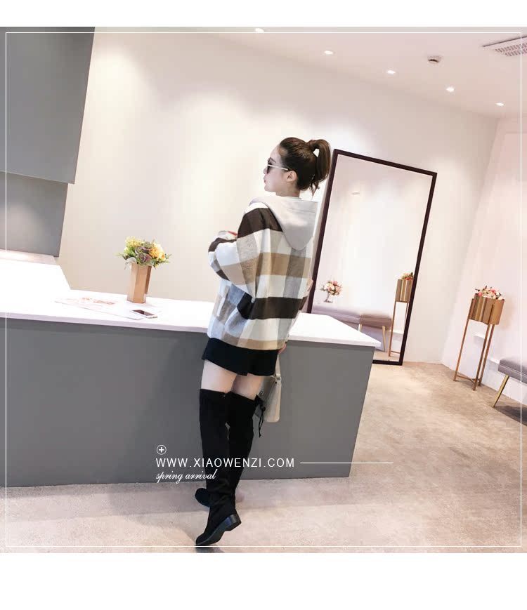 Phụ nữ mùa thu 2018 mới thời trang Hàn Quốc giản dị trùm đầu áo khoác dài tay ngắn kẻ sọc hoang dã áo len áo khoác chống nắng nữ
