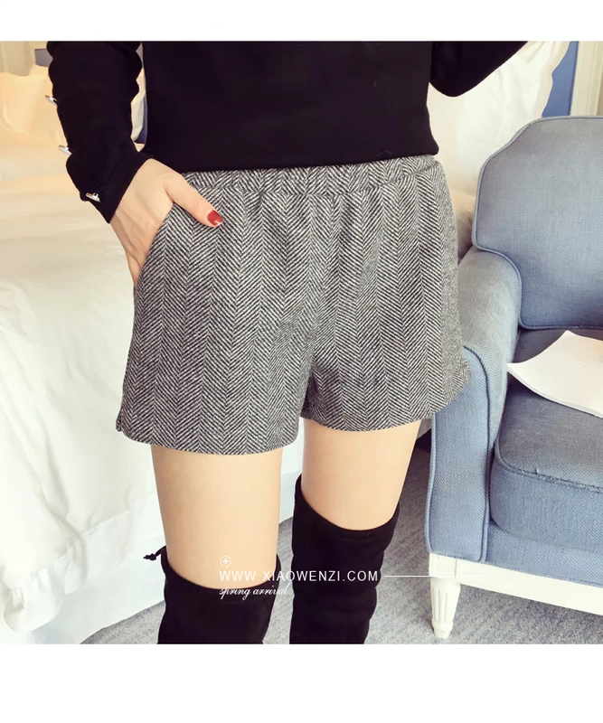 Quần áo thu đông nữ 2018 mới thời trang Hàn Quốc chic eo cao quần lửng ống rộng kẻ sọc hoang dã giản dị quần short thủy triều