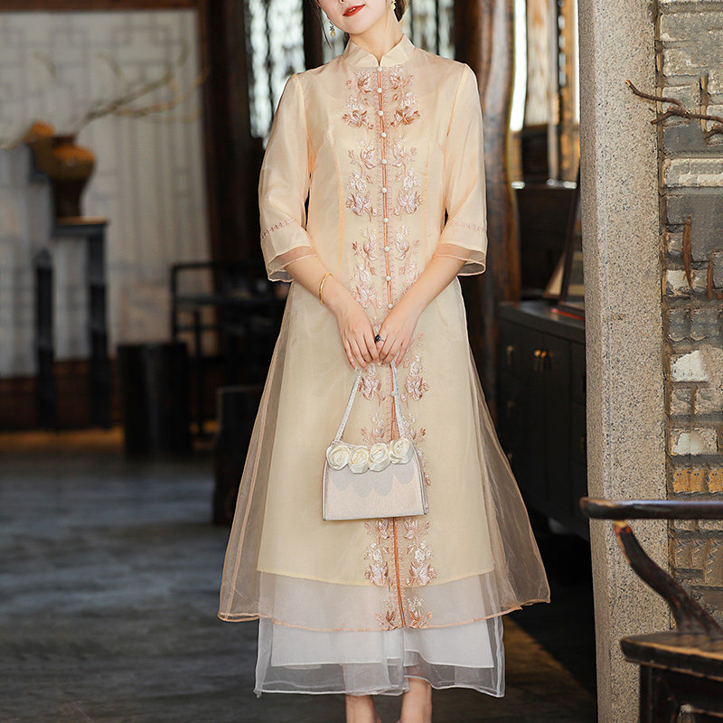 Improved qipao Summer 2021 The new Chinese Wind Long version of the Lean Temperament Young PALACE RETRO FOREIGN DRESS