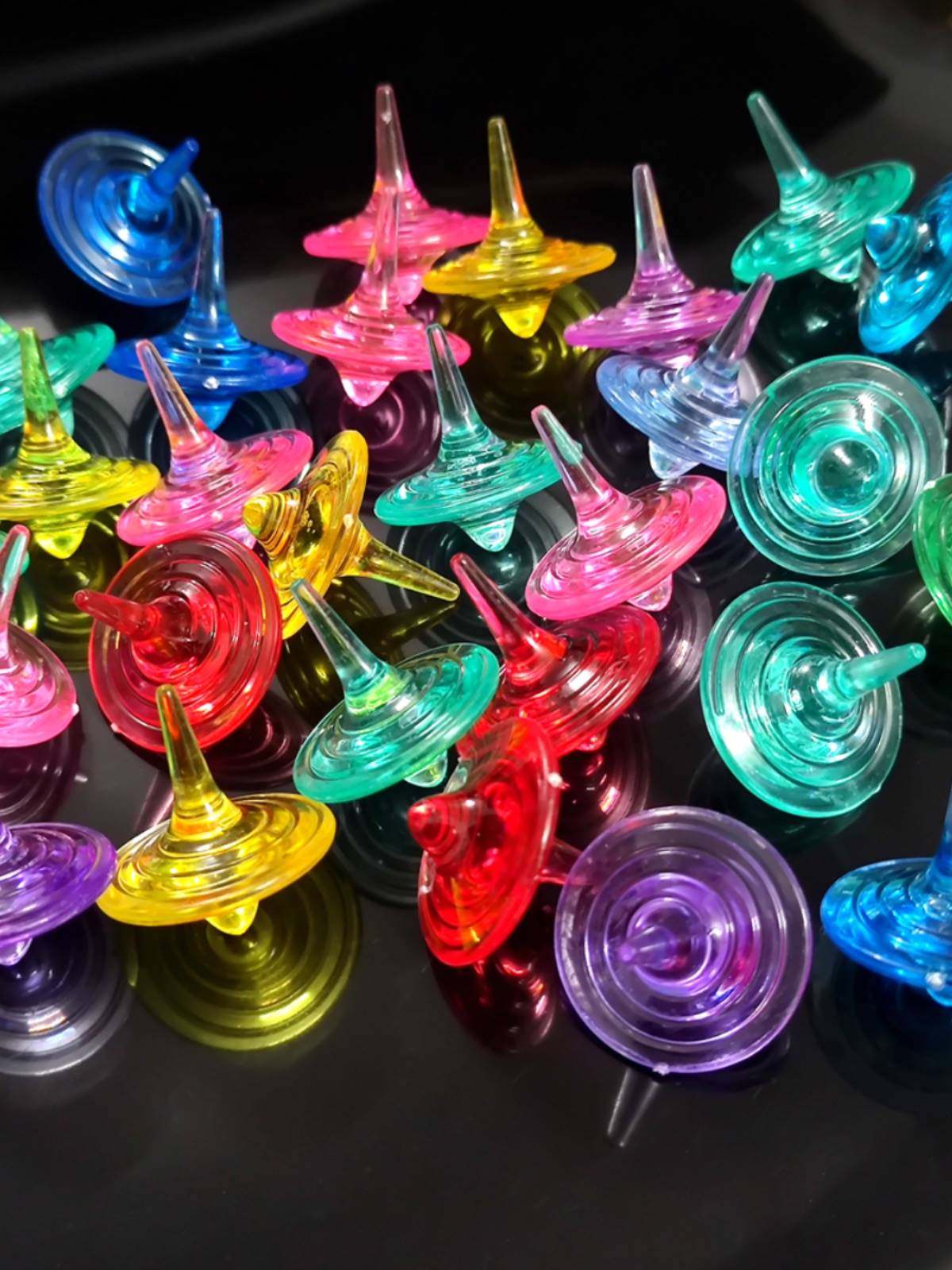 陀螺玩具摆地摊透明夜光儿童益智动手宝石旋转礼物小学生男孩女孩