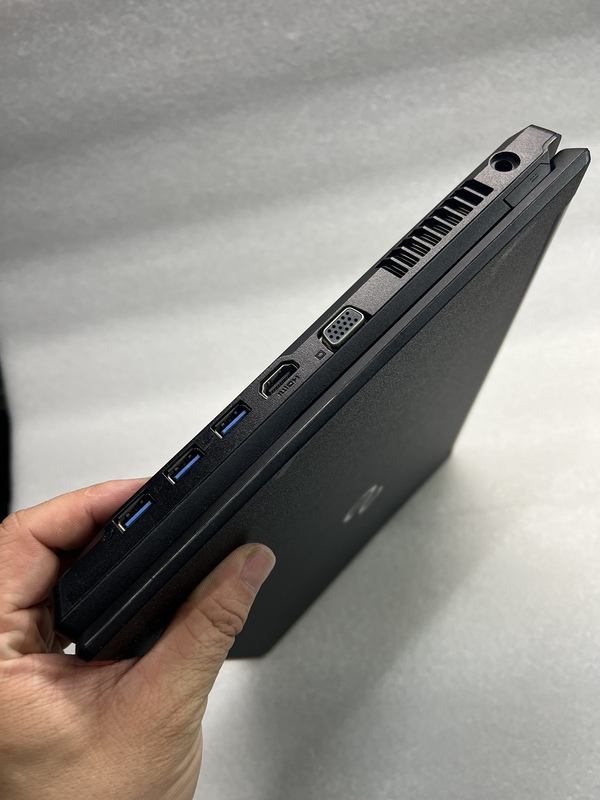 Fujitsu A578 579 Laptop 15.6 Quad-Core Gaming and Office Fujitsu U2010 (120g)