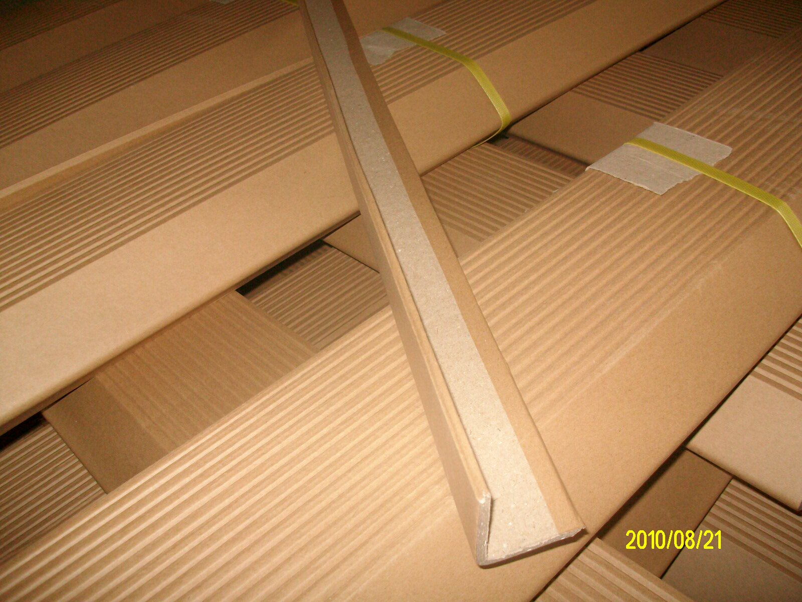 Hot Pin Factory Paper Care Corner Paper Care Edge Paper Protection 1000 * 40 * 40 * 4 = 0 RMB93  1 m 1 m packable for customization