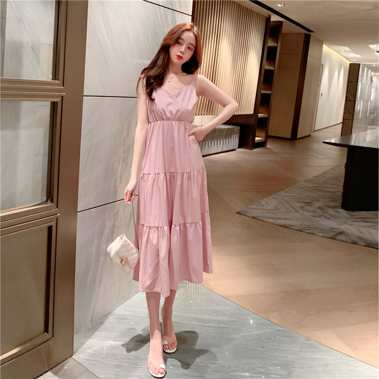 VK旗艦店 韓系高腰百搭蛋糕裙顯瘦長版吊帶無袖洋裝