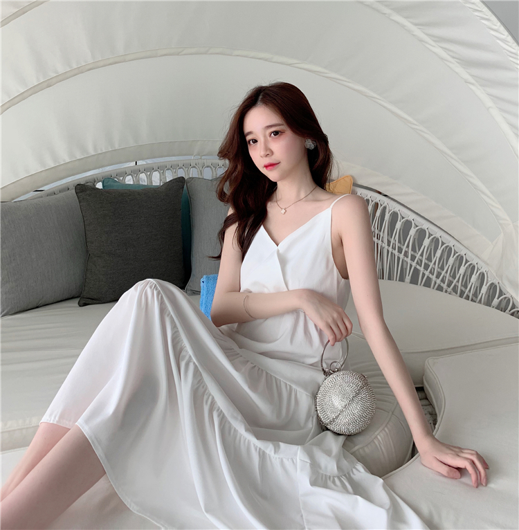 VK旗艦店 韓系高腰百搭蛋糕裙顯瘦長版吊帶無袖洋裝