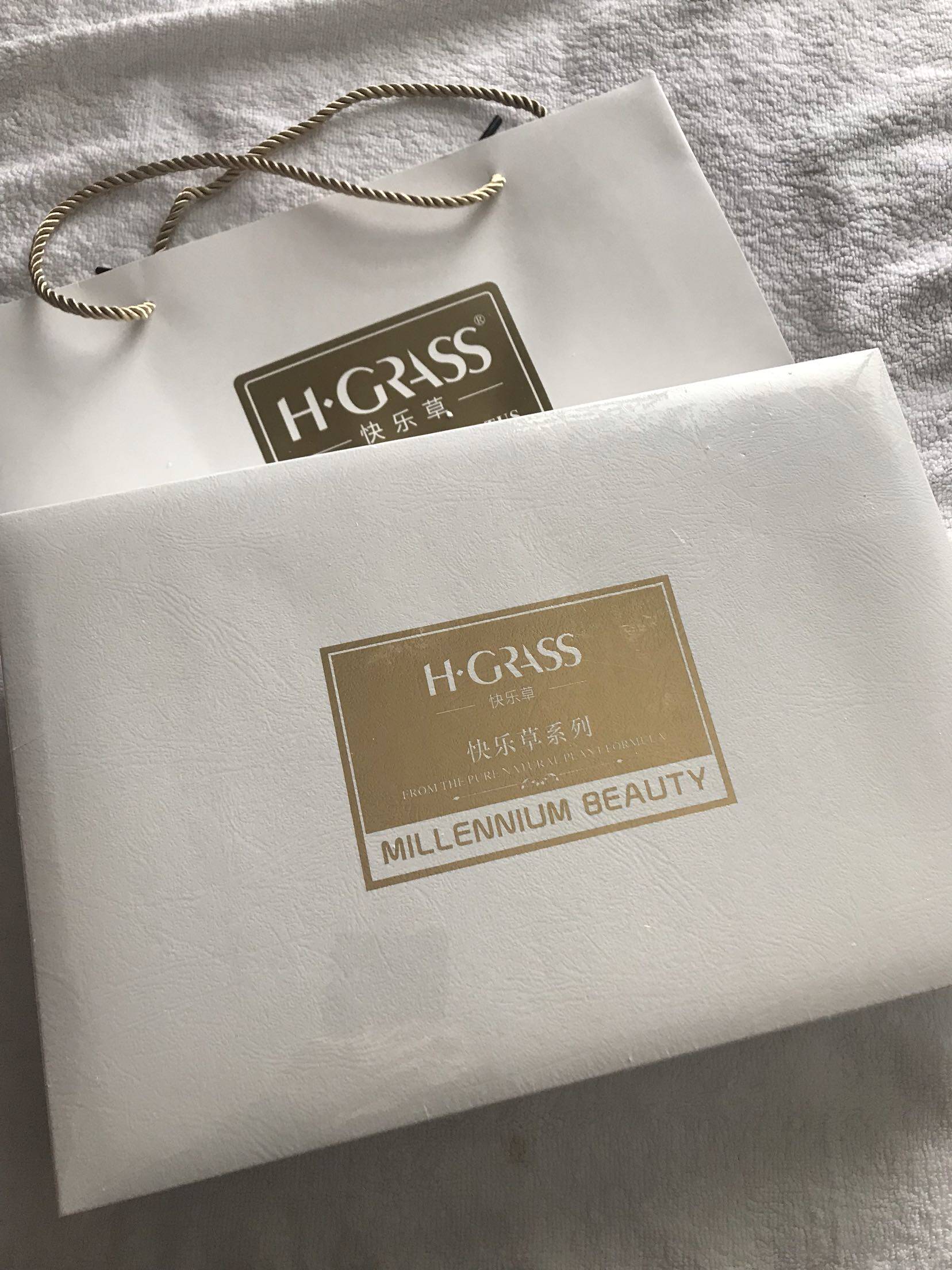 Kaley Lie Snow Lotus with a beautiful conservation cover