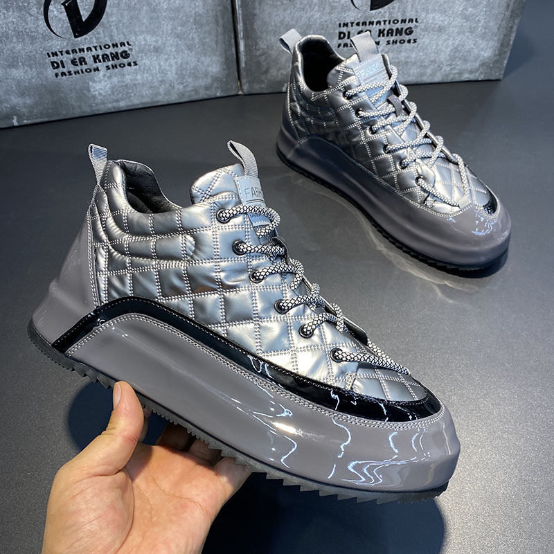 European Station Tide Men's Down Cloth Noodles 100 Hitch Casual Shoes Man Spring Summer Waterproof Personality 100 Hitch Type Division Clown Shoes