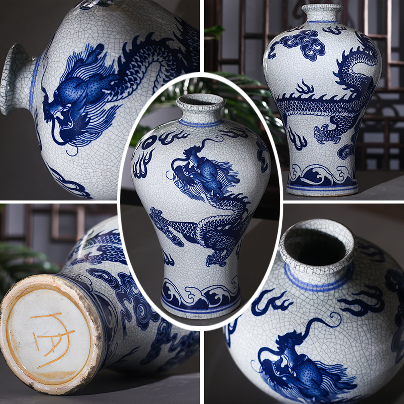 Jingdezhen ceramics vase archaize new sitting room of Chinese style household act the role ofing is tasted a piece of blue and white porcelain TV ark, furnishing articles