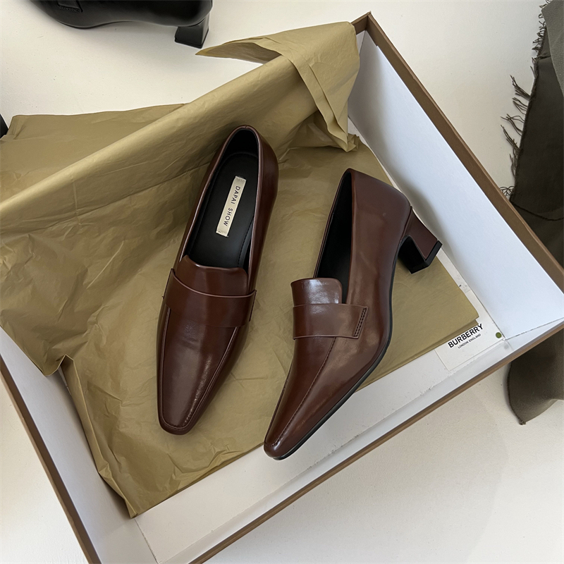 European and American Retro Square-Toe Chunky Heel British-Style Lazy Leather Shoes for Women 2026 Spring and Autumn New High-Heeled Professional Loafers