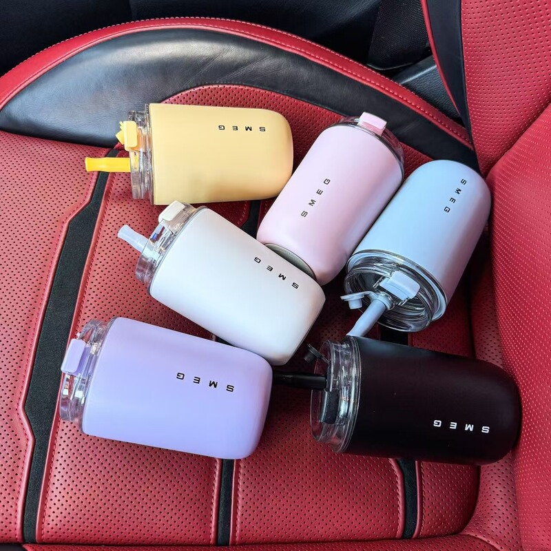 Smeg Food-Grade Stainless Steel Travel Mug ins Trendy and Popular Coffee Cup, Cold and Hot Insulation Cup
