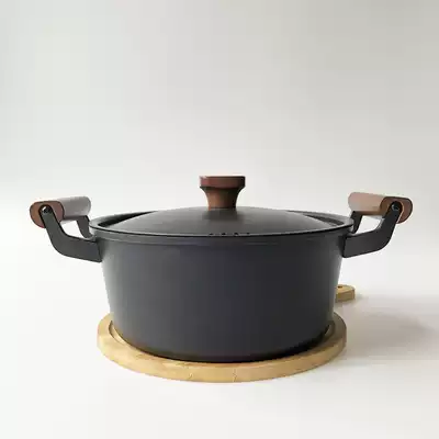 XMAN inventory export 24CM soup pot foreign trade thickened old-fashioned household iron pot stew pot physical non-stick pot tail goods