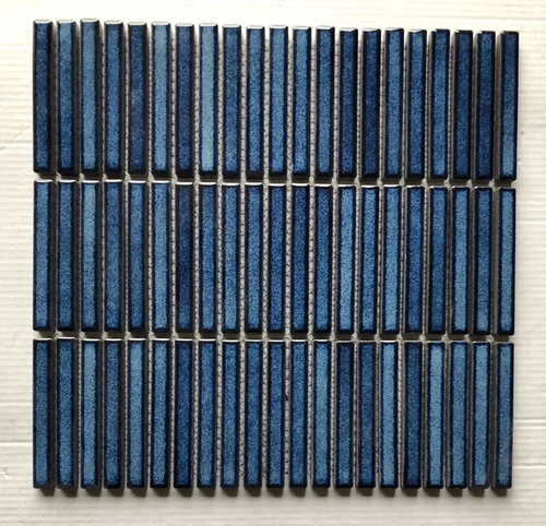 Керамическая печь, позади, маленькие длинные палочки мозаика черная, белая, синяя, зеленая, розовая ресторан простые современные плитки для ванной комнаты