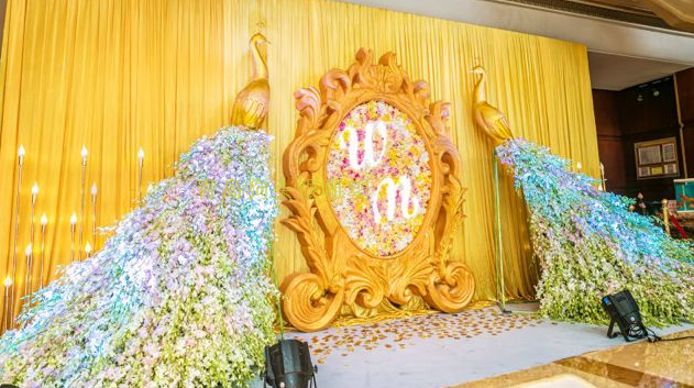 Foam Sculpture Foam Peacock Golden Phoenix Floral Flower Art Golden Glitter Wedding Wedding Celebration Beauty Chen