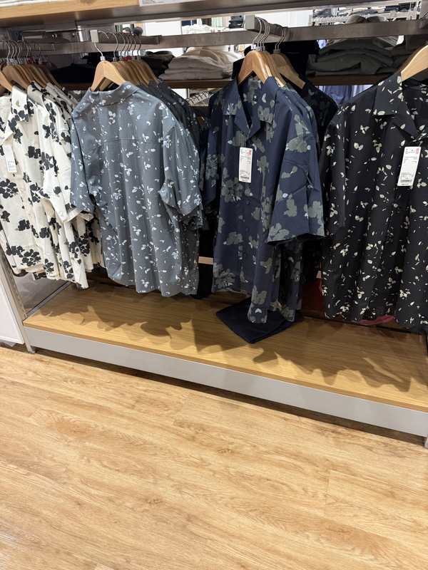 Uniqlo 482481 Men's Clothing 482480 Modal 482483 Blended Printed Open-Collar Short-Sleeved Shirt Uniqlo 482481 Men's Clothing 482480 Modal 482483 Blended Printed Open-Collar Short-Sleeved Shirt