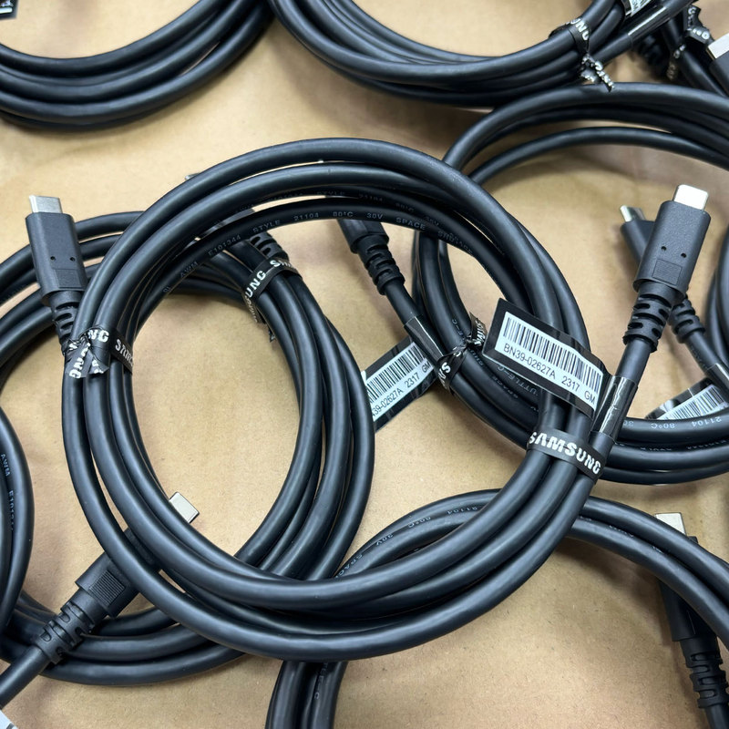 2.3m Star 5K Monitor One-Line Connection Bn39-02627A C-C Pd100W 20g Thunderbolt 3 Data Cable 2.3m Star 5K Monitor One-Line Connection Bn39-02627A C-C Pd100W 20g Thunderbolt 3 Data Cable